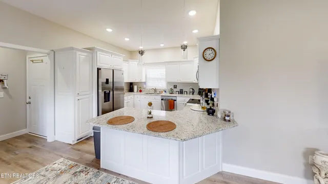 $329,000 | 101 Maca Ridge Circle, Clarkrange, TN 38553