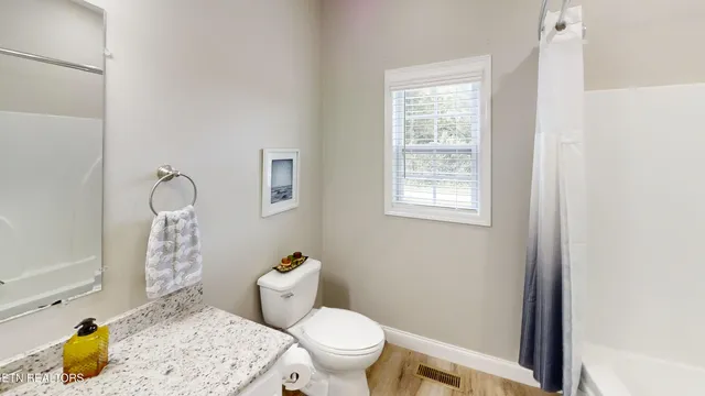 $329,000 | 101 Maca Ridge Circle, Clarkrange, TN 38553