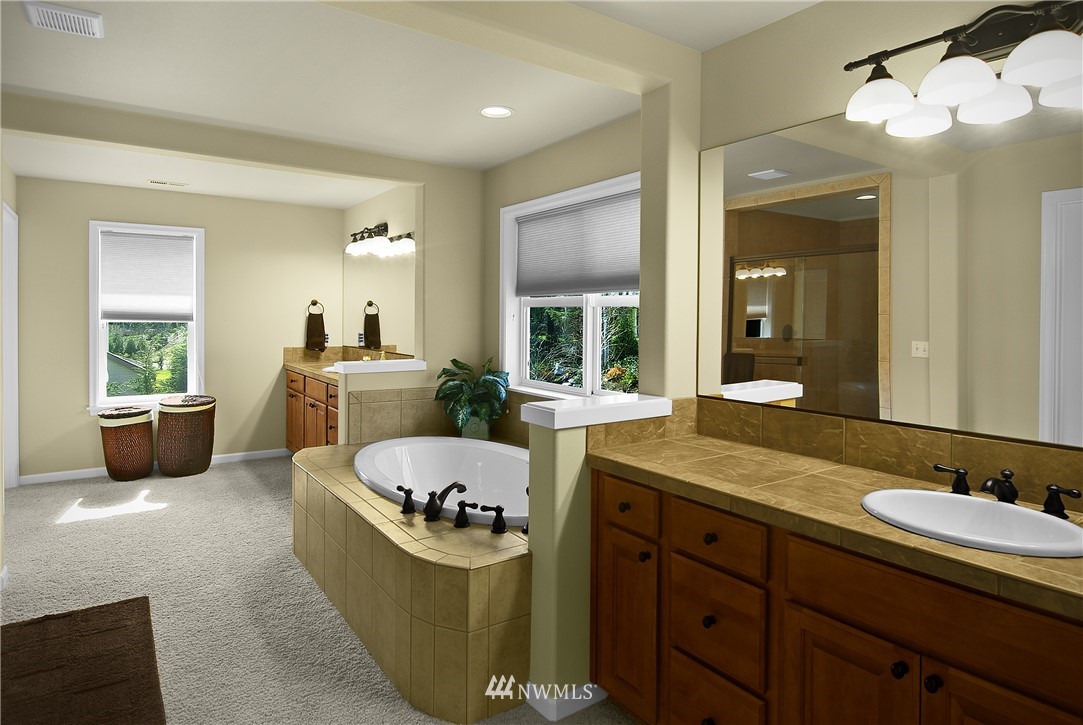 4752 Rutherford Circle Southwest Port Orchard, WA 98367 - Photo 10 of 21 Gallery Image 10