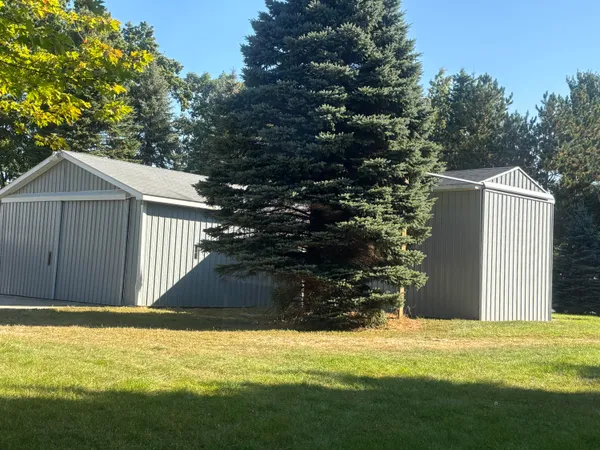 $345,000 | 1170 Somers Road, Lyons, MI 48851