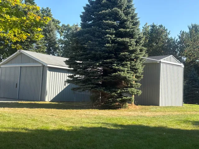 $354,000 | 1170 Somers Road, Lyons, MI 48851