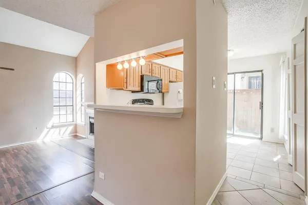 $225,000 | 6504 Hickock Drive, Unit 6D, Fort Worth, TX 76116