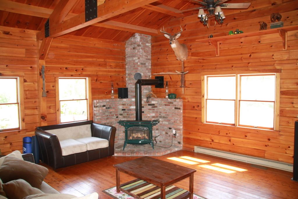 265 Sugar Hill Road Kirby, VT 05851 - Photo 4 of 27 Gallery Image 4