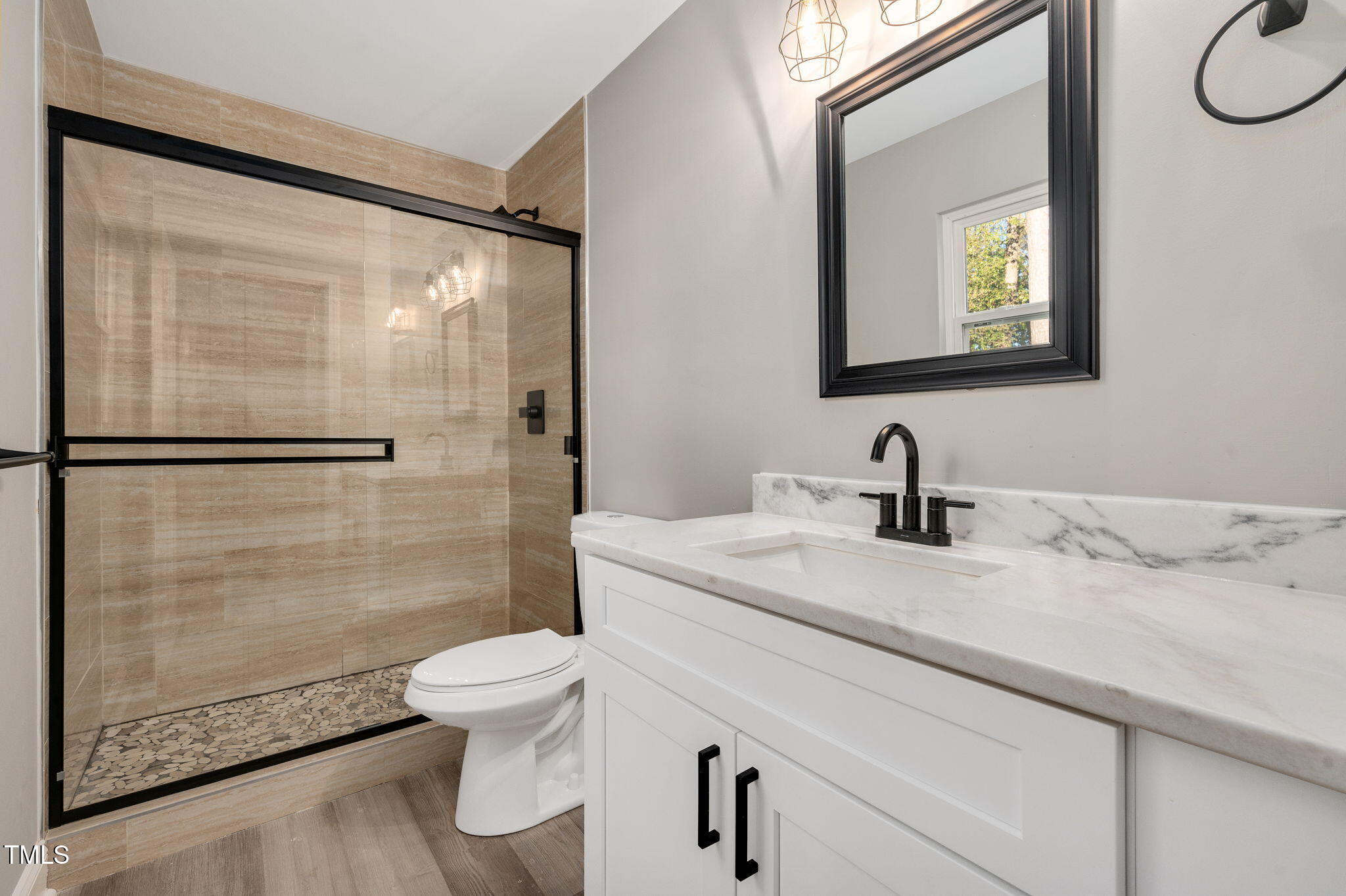 20 Lynn Road Raleigh, NC 27609 - Photo 21 of 32 20 Lynn Road Raleigh_JRKnowles_Photograp