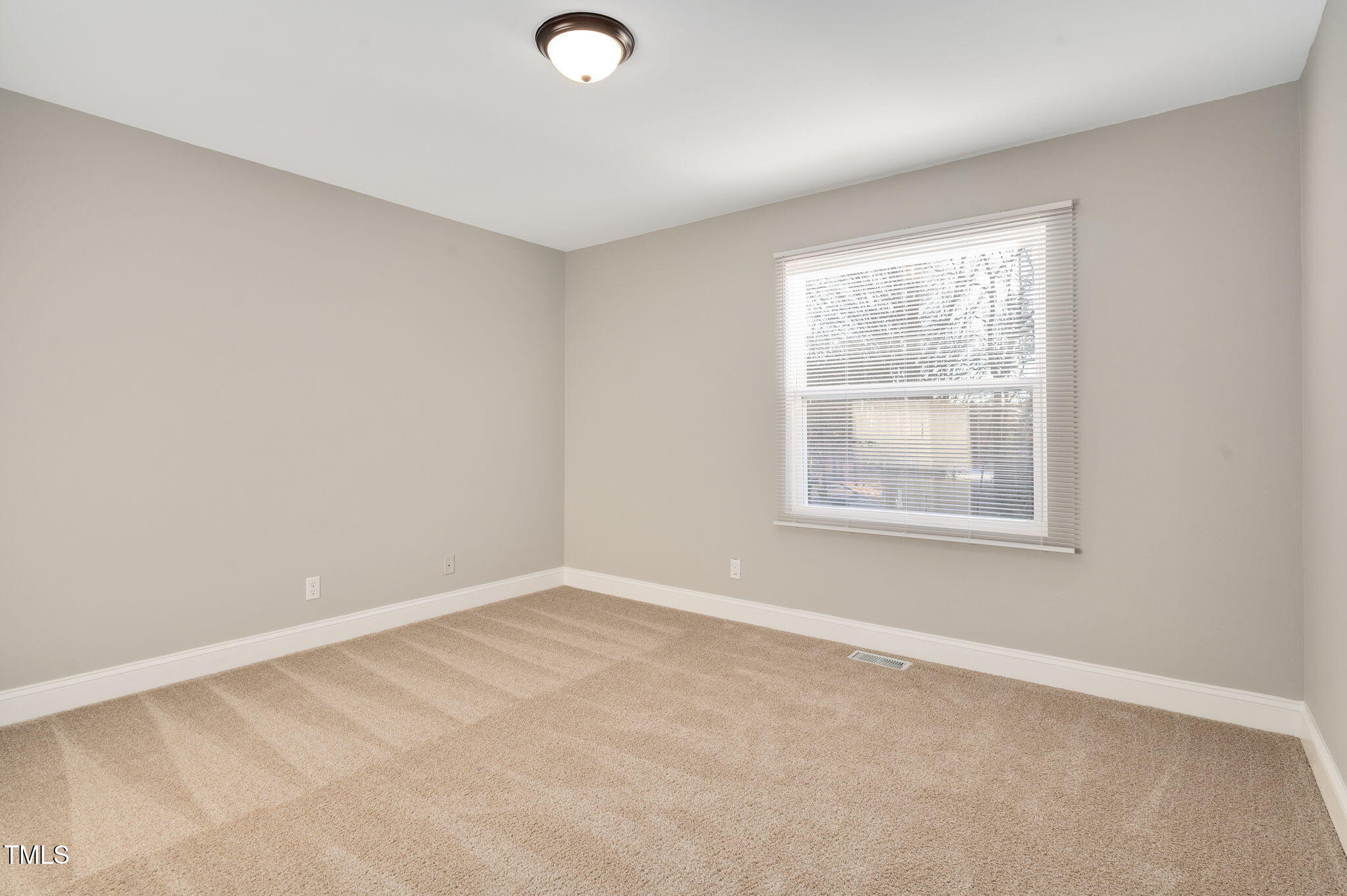 20 Lynn Road Raleigh, NC 27609 - Photo 22 of 32 20 Lynn Road Raleigh_JRKnowles_Photograp
