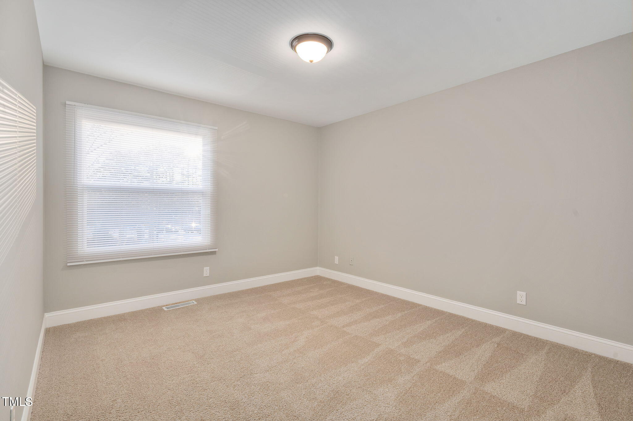 20 Lynn Road Raleigh, NC 27609 - Photo 25 of 32 20 Lynn Road Raleigh_JRKnowles_Photograp