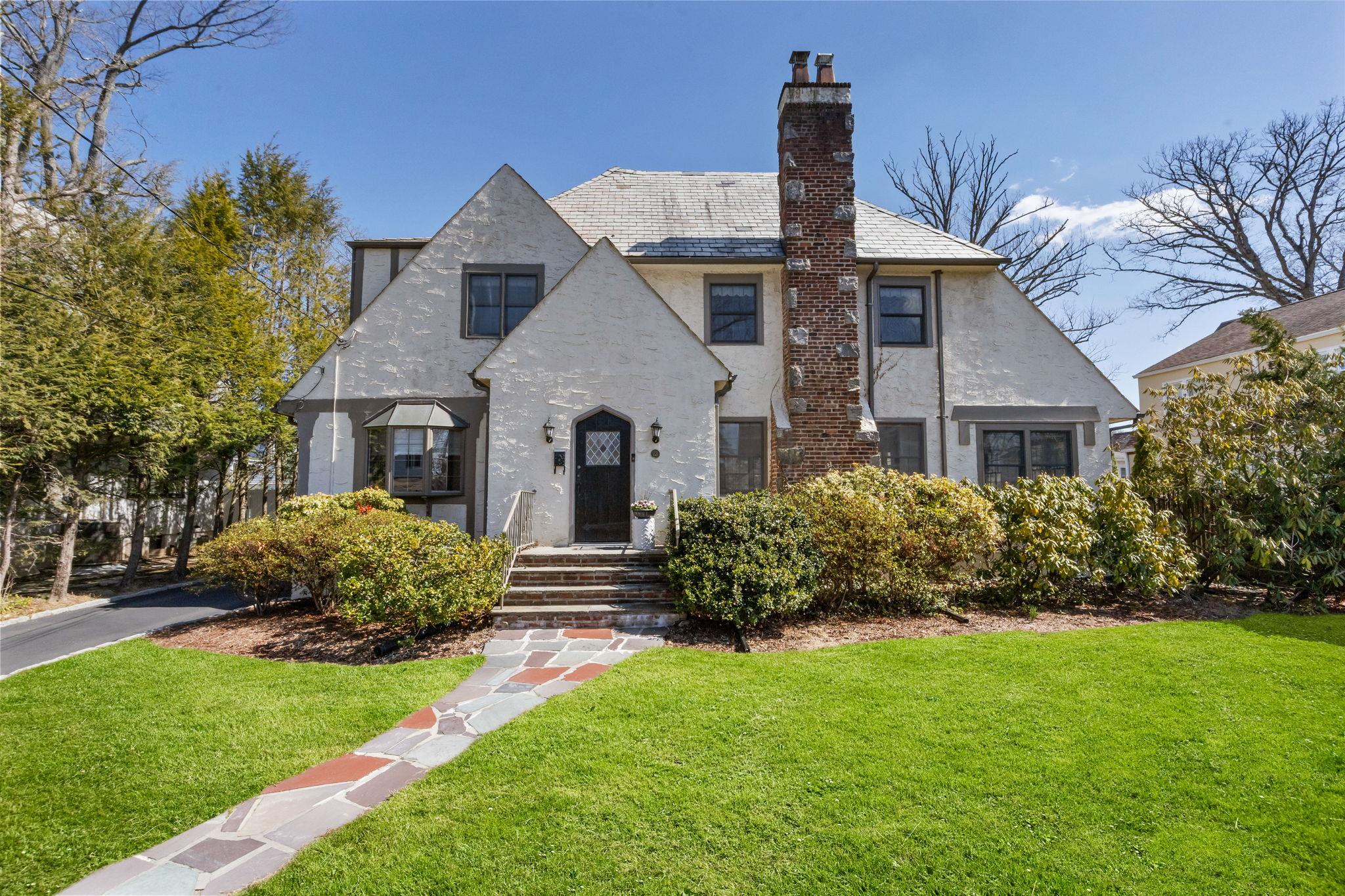 63 Carthage Road Scarsdale, NY 10583 - Photo 1 of 1 Storybook Tudor in the heart of Heathcote, just a short walk to elementary school, shopping and commuter bus to downtown Scarsdale Village and Metro North train.