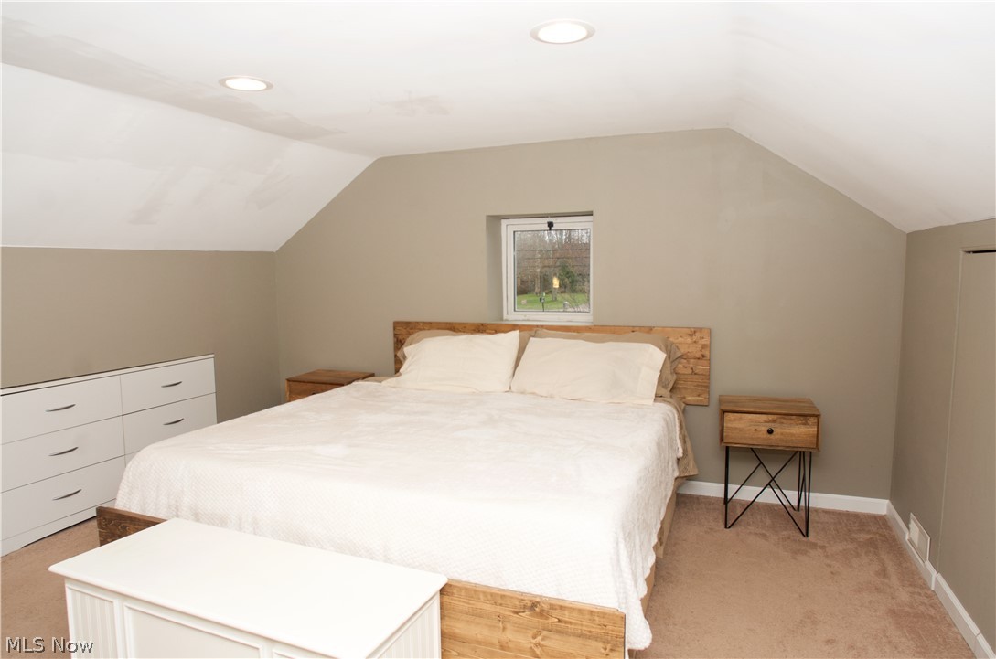 14011 Whitney Road Strongsville, OH 44136 - Photo 25 of 34