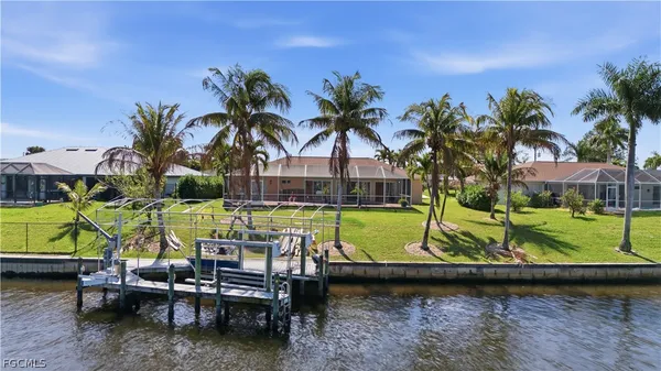 $2,999 | 1105 Southeast 13th Street, Cape Coral, FL 33990