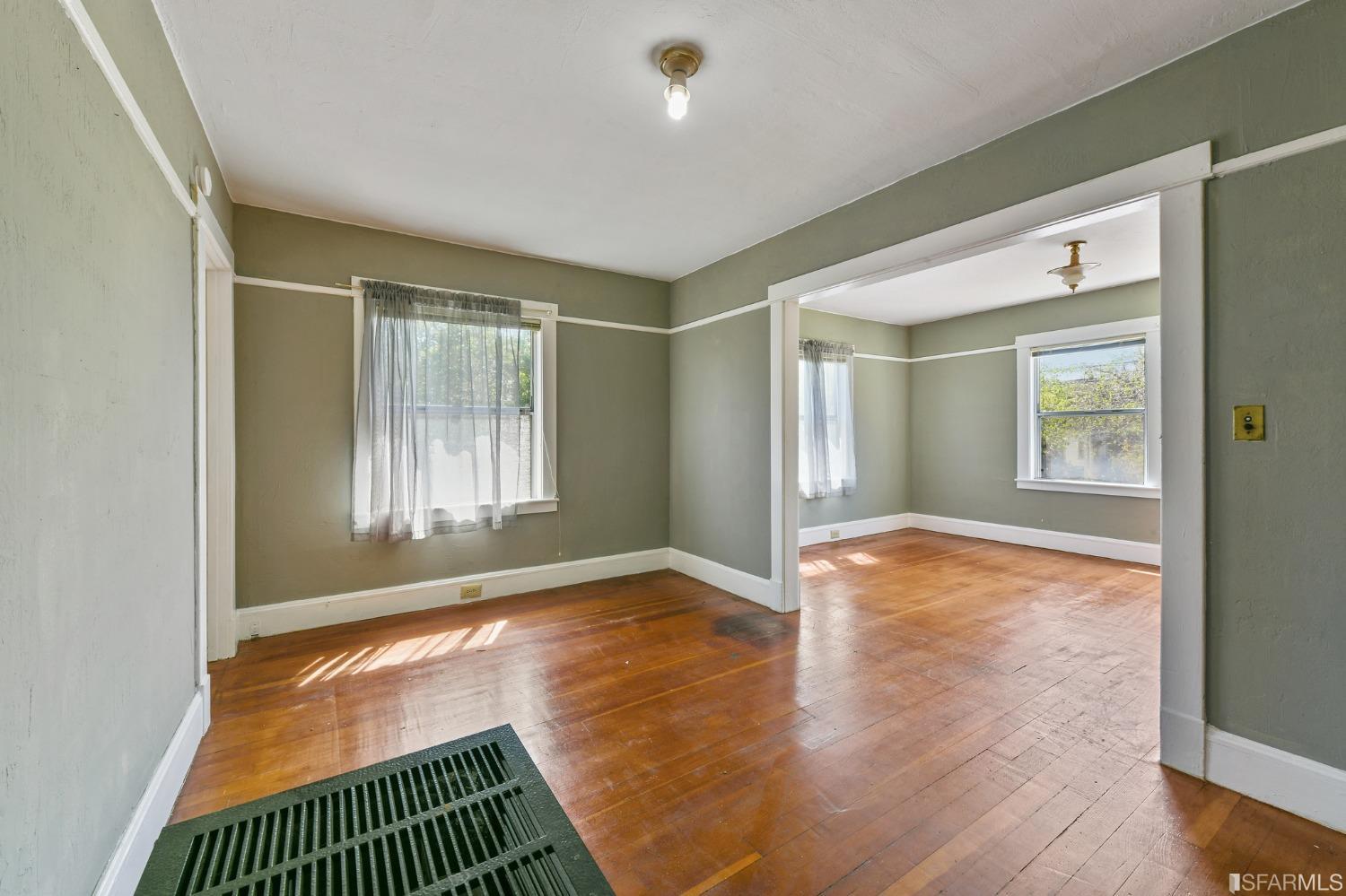 2437 Acton Street Berkeley, CA 94702 - Photo 11 of 36