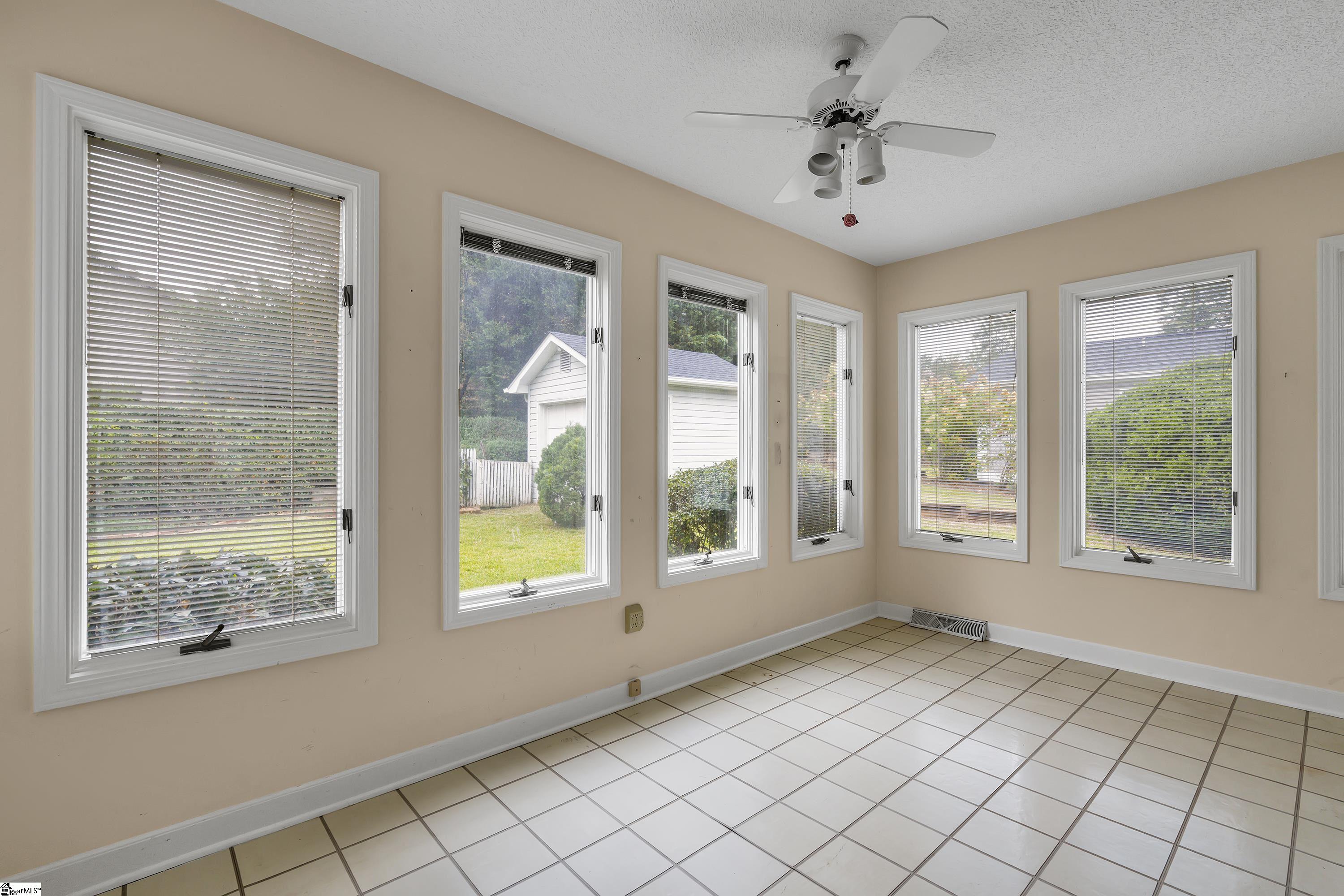 210 Spring Forest Road Greenville, SC 29615 - Photo 11 of 25