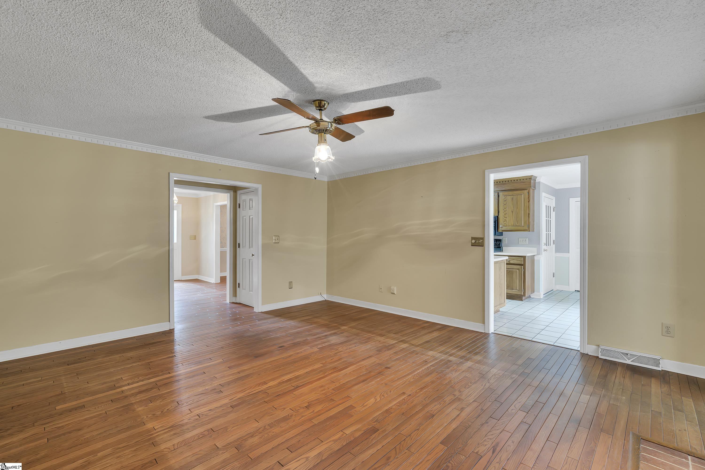 210 Spring Forest Road Greenville, SC 29615 - Photo 13 of 25