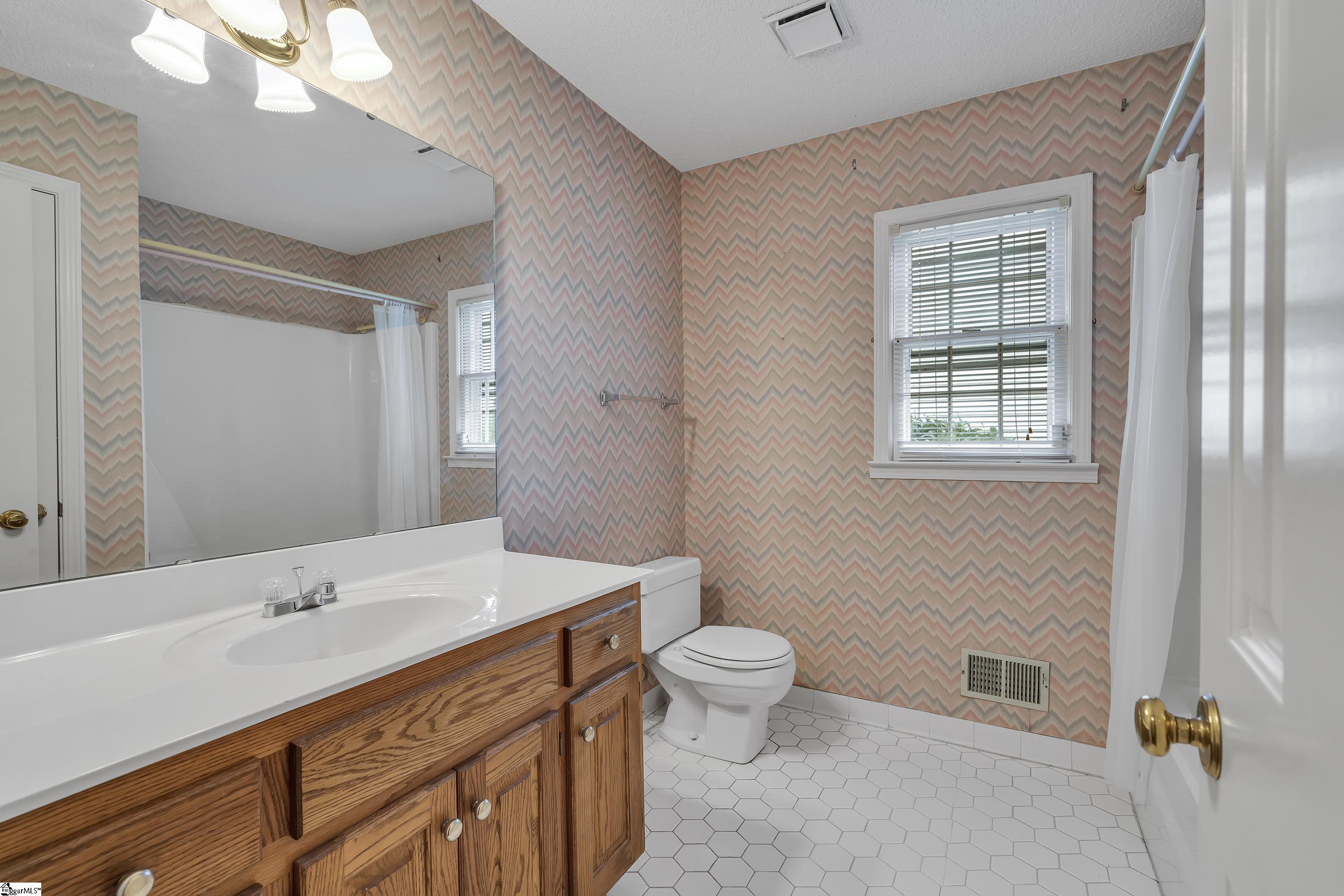 210 Spring Forest Road Greenville, SC 29615 - Photo 20 of 25