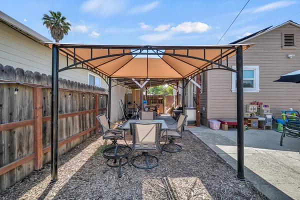 $395,000 | 421 West Street, Woodland, CA 95695