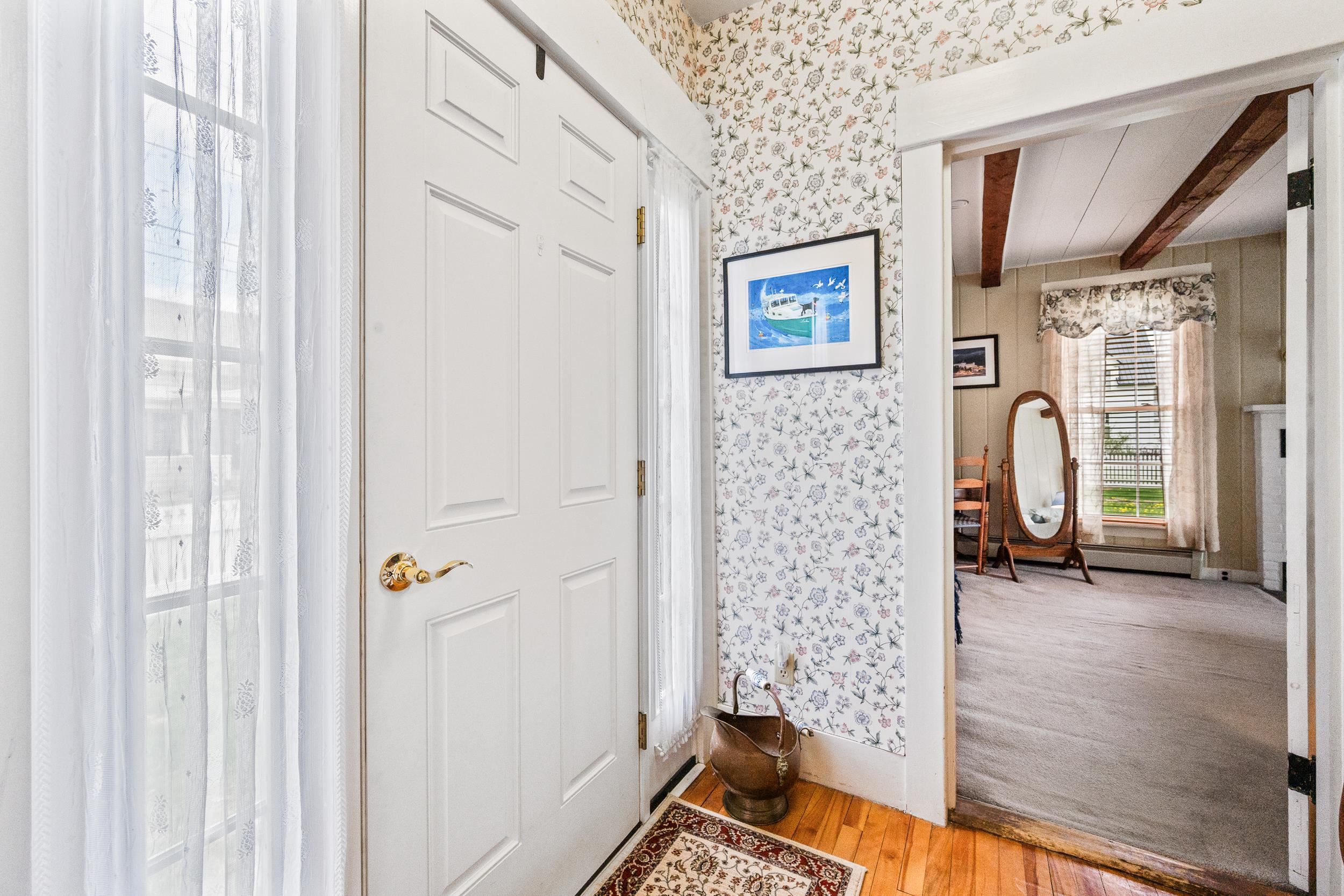 7 Pleasant Street Lancaster, NH 03584 - Photo 25 of 51