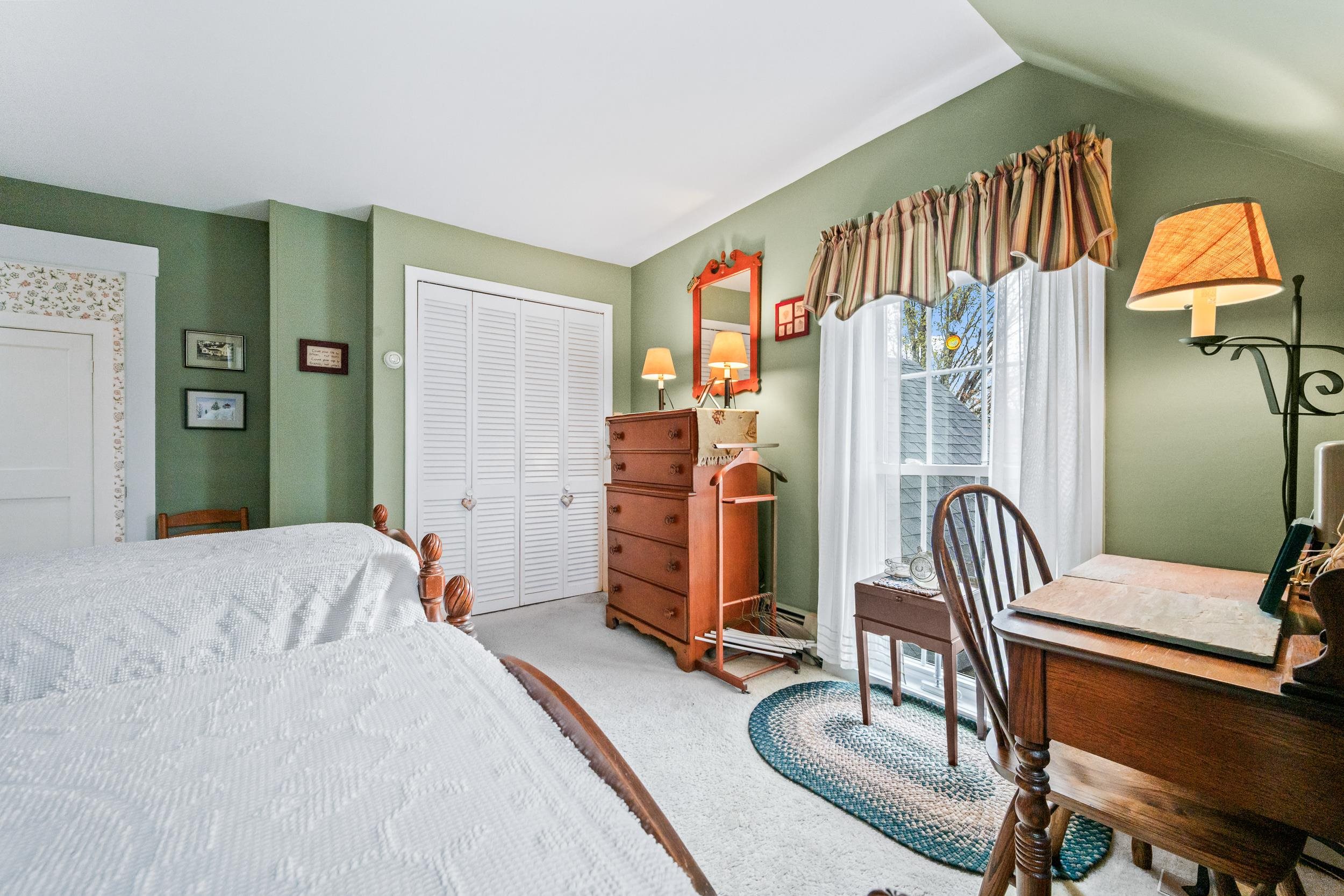 7 Pleasant Street Lancaster, NH 03584 - Photo 34 of 51