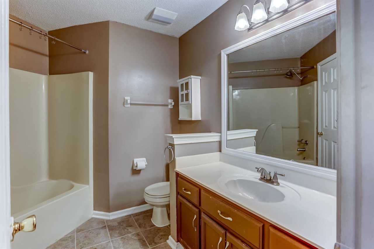 7062 Raleigh Lagrange Road Cordova, TN 38018 - Photo 11 of 18