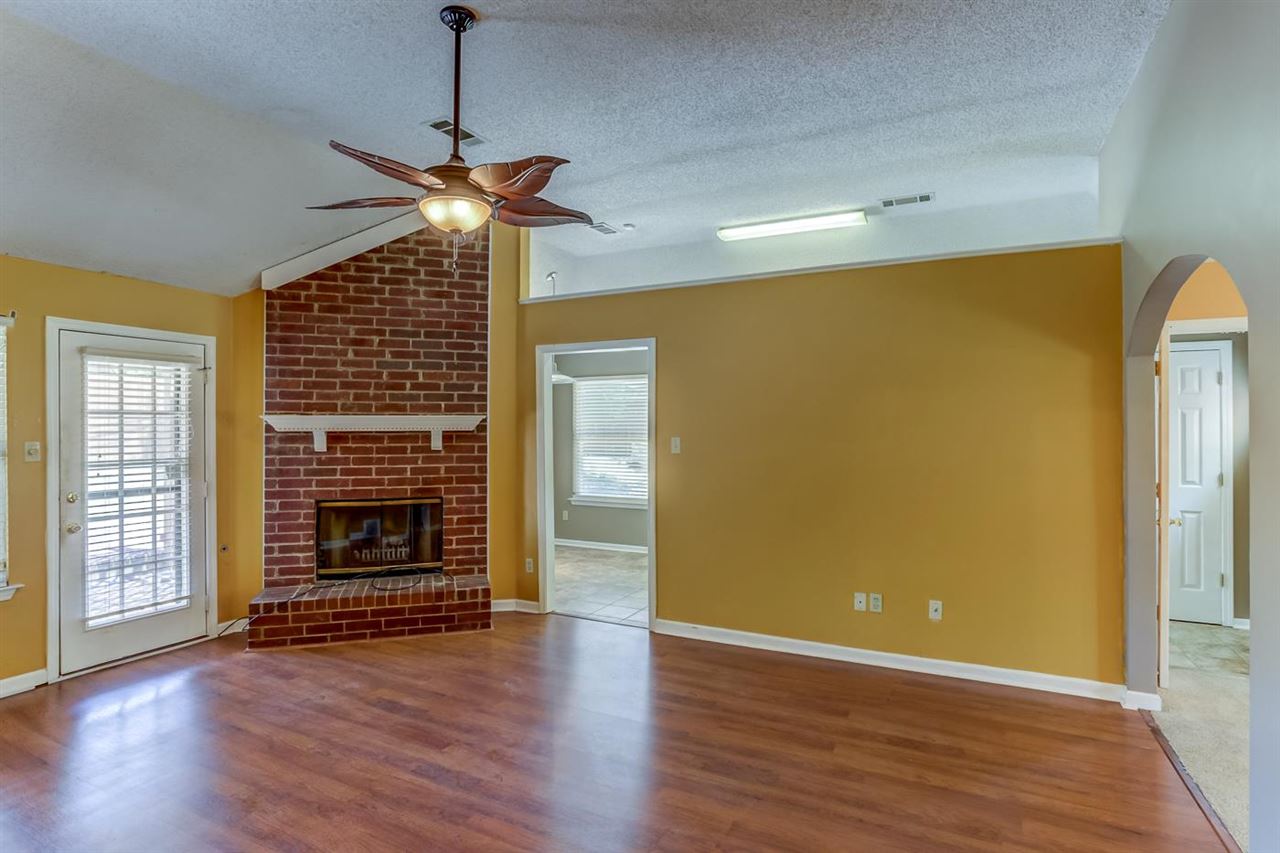 7062 Raleigh Lagrange Road Cordova, TN 38018 - Photo 6 of 18