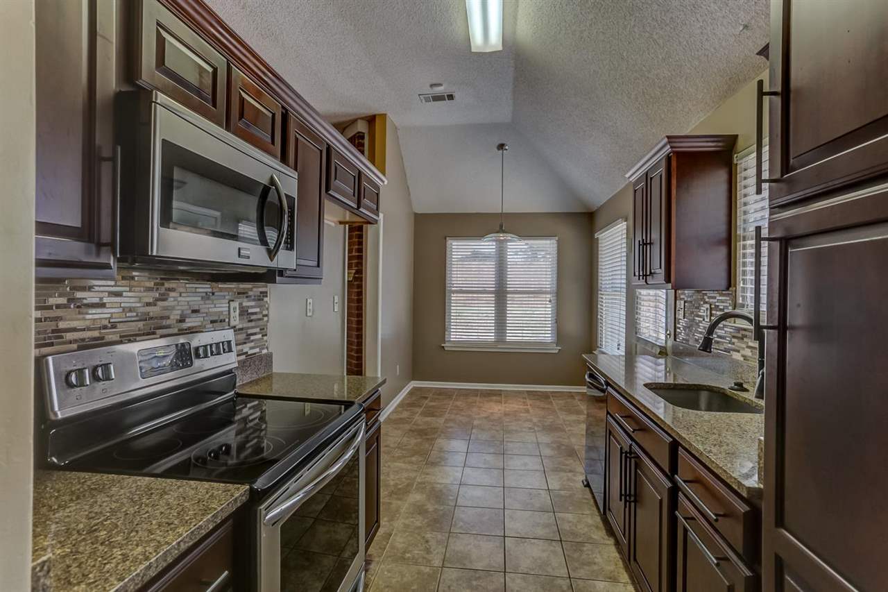 7062 Raleigh Lagrange Road Cordova, TN 38018 - Photo 7 of 18