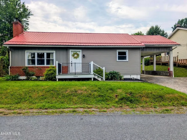 $235,000 | 1206 Industrial Avenue, Bedford, PA 15522
