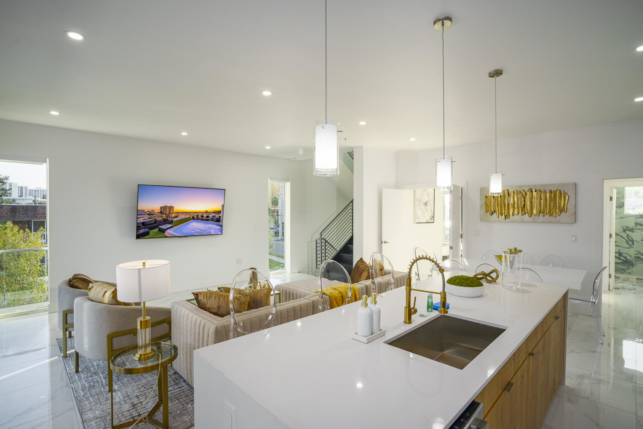 1006 North Riverside Drive Pompano Beach, FL 33062 - Photo 12 of 28 _DSC9071-Edit