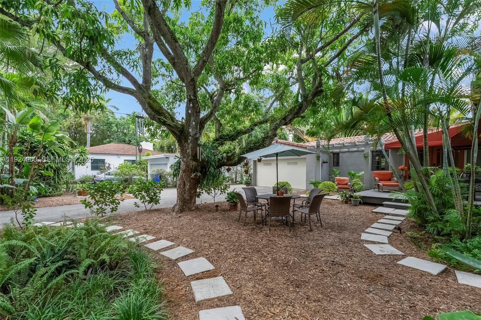 492 Northeast 55th Street Miami, FL 33137 - Photo 37 of 56