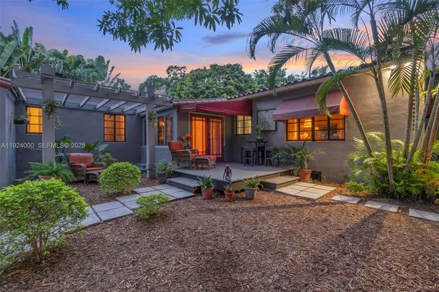 $1,900,000 | 492 Northeast 55th Street, Miami, FL 33137