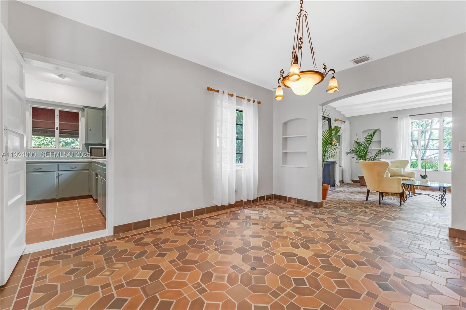 492 Northeast 55th Street Miami, FL 33137 - Photo 10 of 56