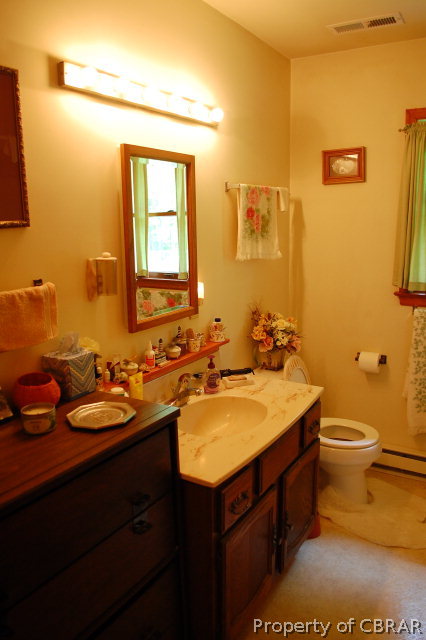 208 Regent Road Hartfield, VA 23071 - Photo 15 of 16 Gallery Image 15