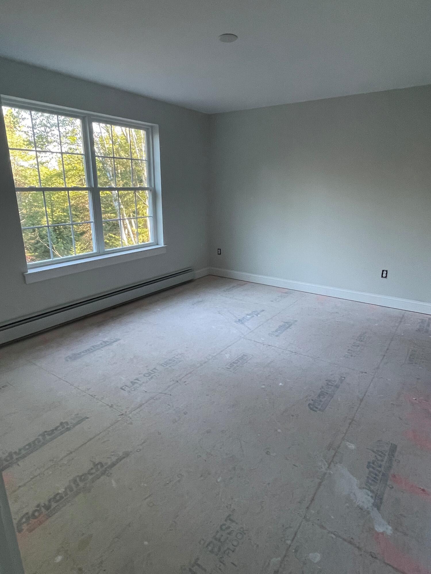 204 Heath Road Saco, ME 04072 - Photo 12 of 23 204 Heath Bed 2