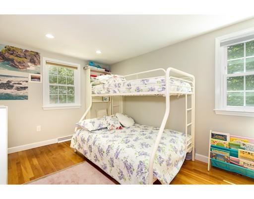 128 Harding Street Medfield, MA 02052 - Photo 12 of 20 Gallery Image 12