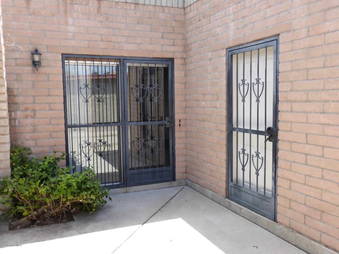 9238 East Stella Road Tucson, AZ 85730 - Photo 5 of 25