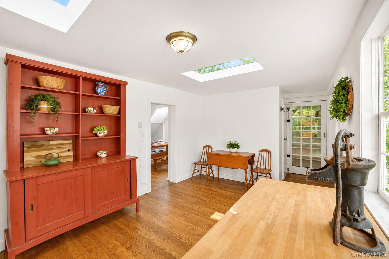 1835 Jacob Road Cortlandt Manor, NY 10567 - Photo 10 of 27