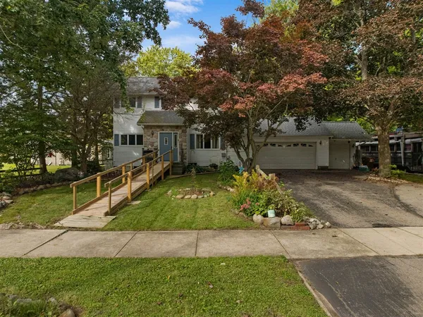 $249,900 | 130 South Concord Street, Concord, MI 49237