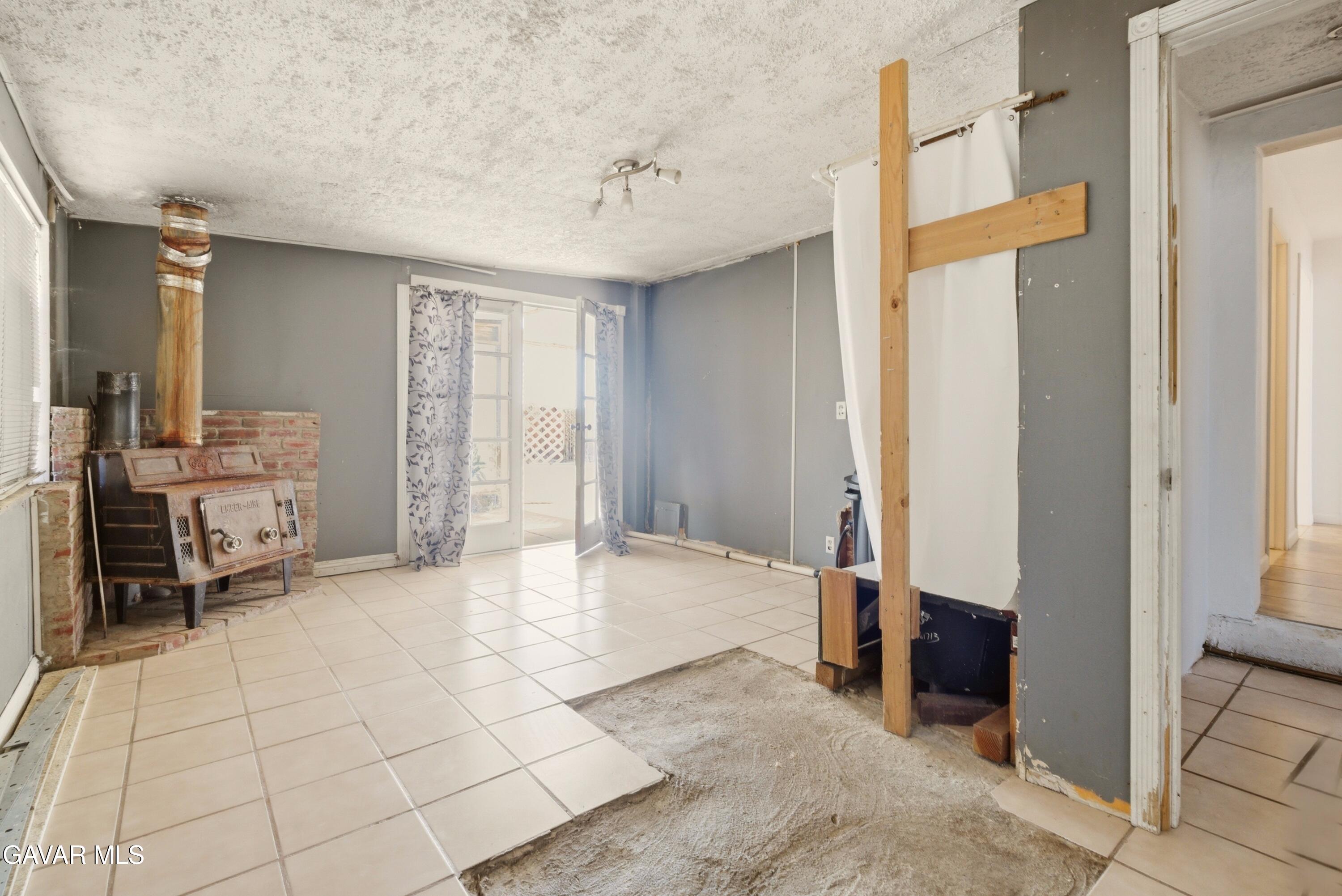3160 East Ave R8 Palmdale, CA 93550 - Photo 10 of 25 JPP04821_c8fe35e0