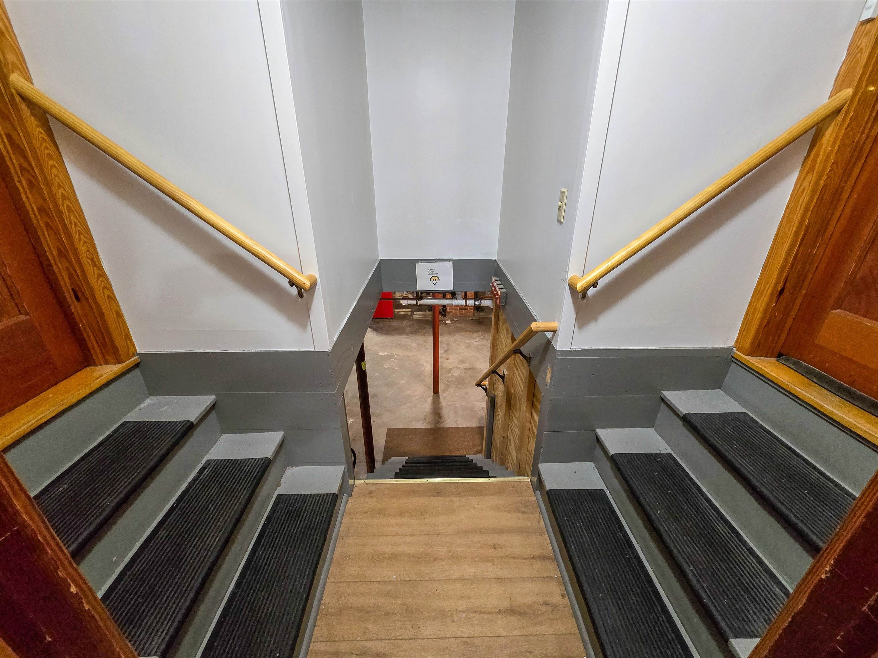 208 South Main Street St. Albans, VT 05478 - Photo 20 of 37