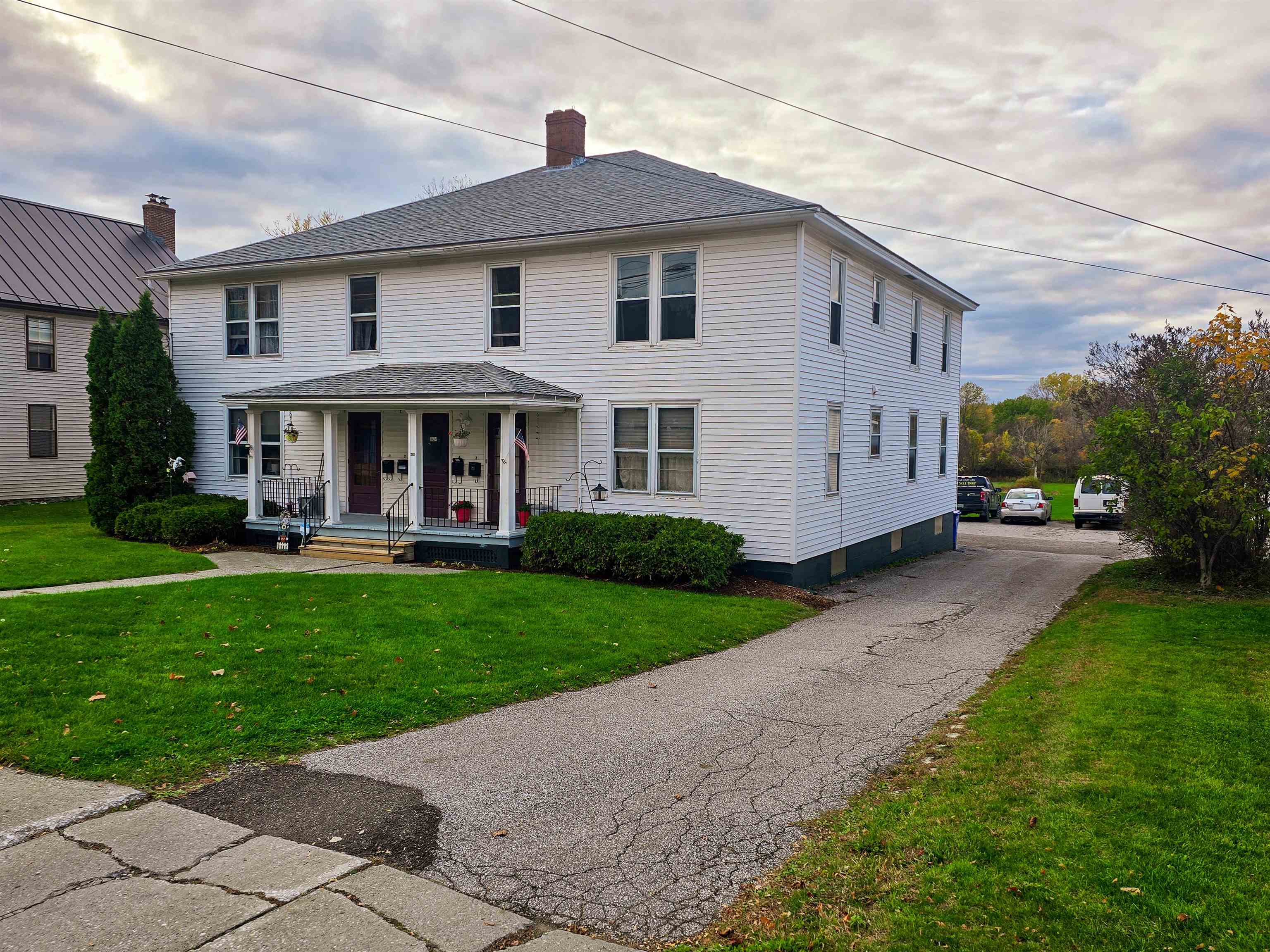 208 South Main Street St. Albans, VT 05478 - Photo 5 of 37