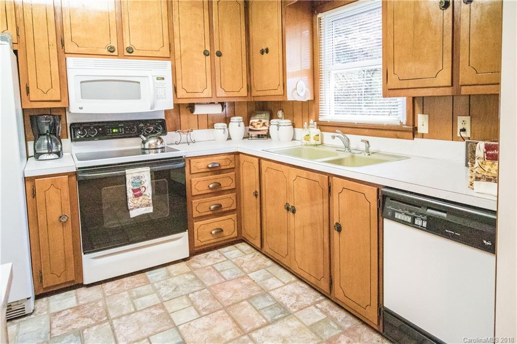 3170 Daugherty Road China Grove, NC 28023 - Photo 6 of 33 Gallery Image 6