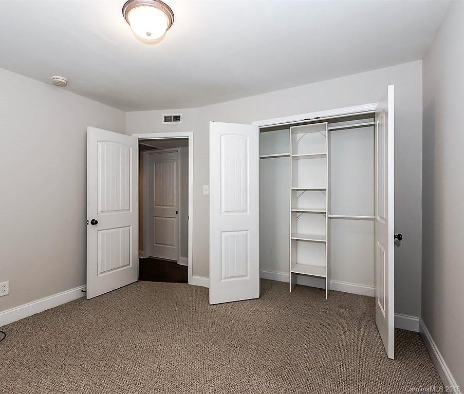 4913 Park Road Charlotte, NC 28209 - Photo 15 of 26