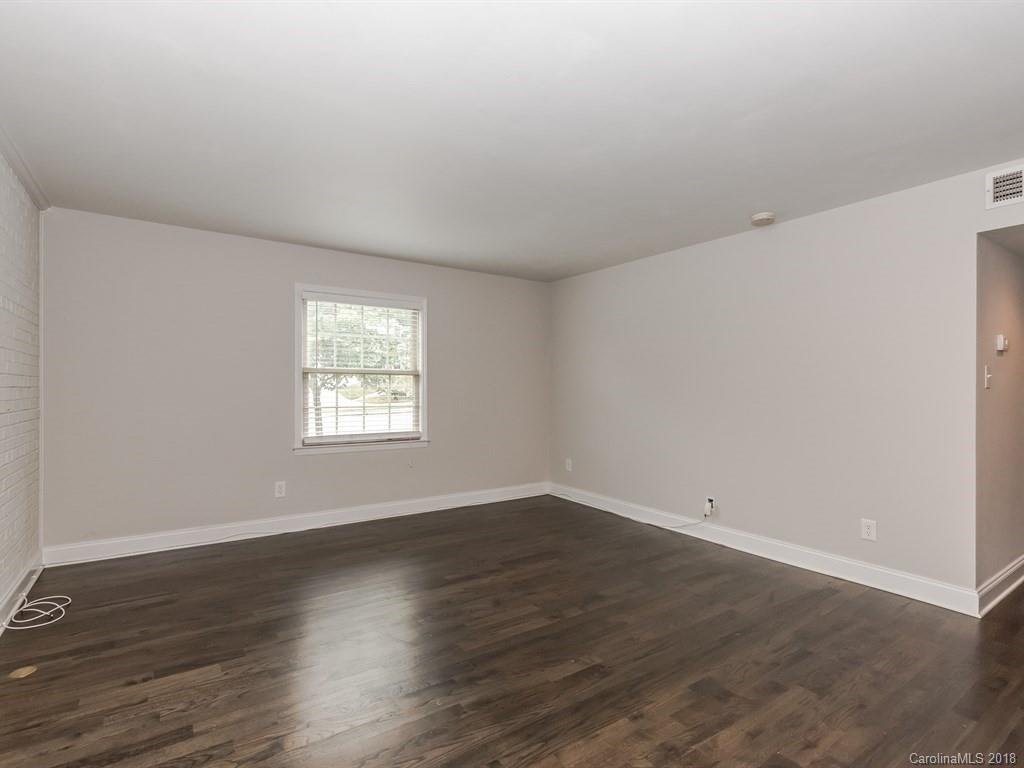 4913 Park Road Charlotte, NC 28209 - Photo 5 of 26
