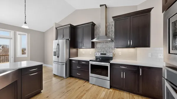 $819,500 | 1504 Century Corner Lane Northeast, Rochester, MN 55906