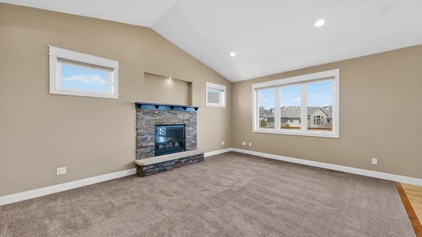 $819,500 | 1504 Century Corner Lane Northeast, Rochester, MN 55906