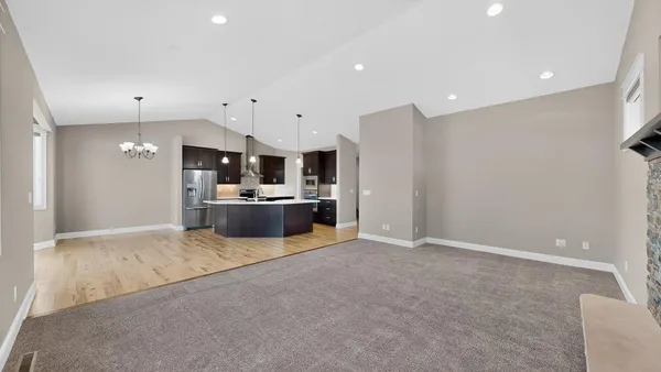 $819,500 | 1504 Century Corner Lane Northeast, Rochester, MN 55906