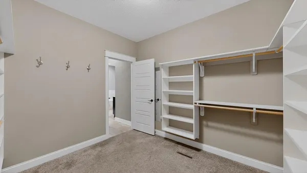 $819,500 | 1504 Century Corner Lane Northeast, Rochester, MN 55906
