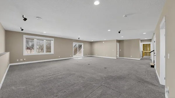 $819,500 | 1504 Century Corner Lane Northeast, Rochester, MN 55906