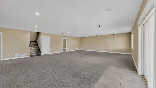 $819,500 | 1504 Century Corner Lane Northeast, Rochester, MN 55906