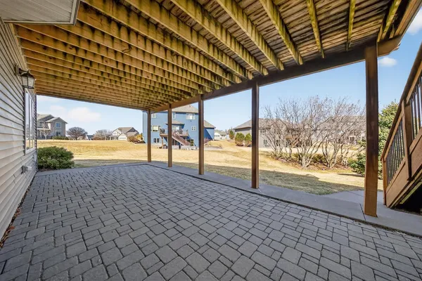 $819,500 | 1504 Century Corner Lane Northeast, Rochester, MN 55906