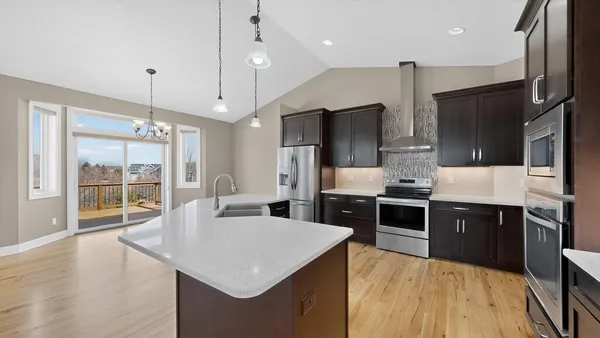 $819,500 | 1504 Century Corner Lane Northeast, Rochester, MN 55906