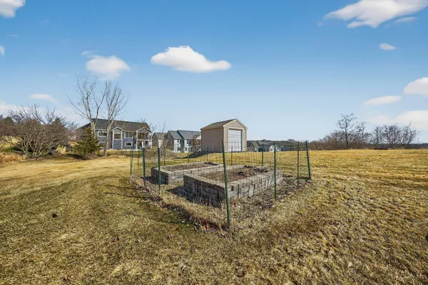 $819,500 | 1504 Century Corner Lane Northeast, Rochester, MN 55906