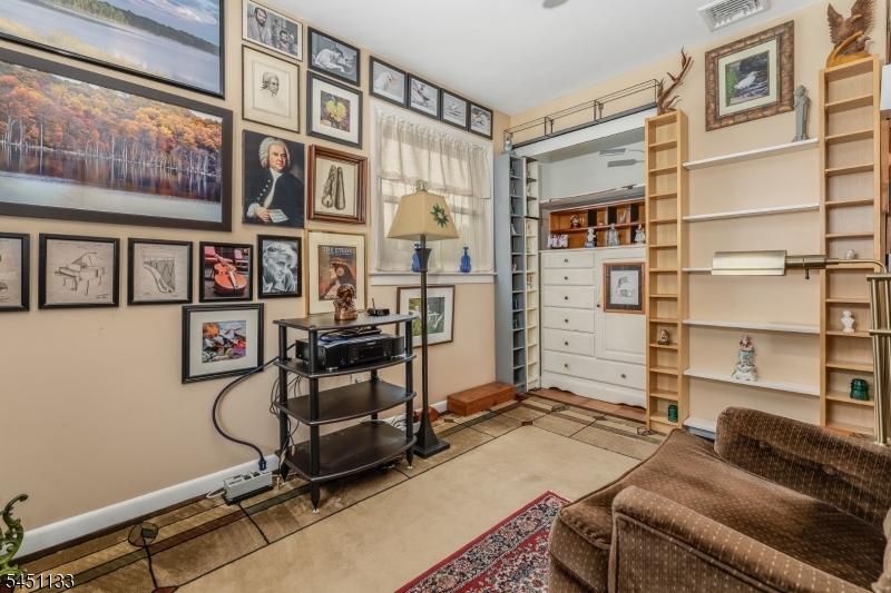 703 Rugby Road Phillipsburg, NJ 08865 - Photo 16 of 27 Gallery Image 16